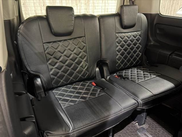 Toyota Voxy ZS kIrameki 2016 *USD 10,800 C&F to Jamaica*